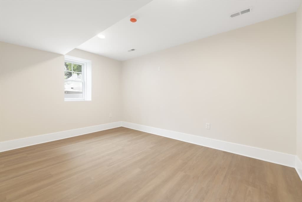 54 Hawthorn Ave, Needham MA 02492 photo 30