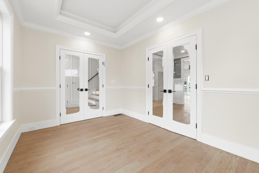 54 Hawthorn Ave, Needham MA 02492 photo 14