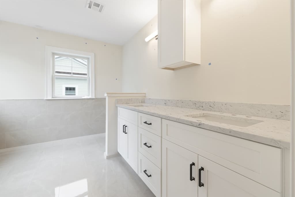 54 Hawthorn Ave, Needham MA 02492 photo 21