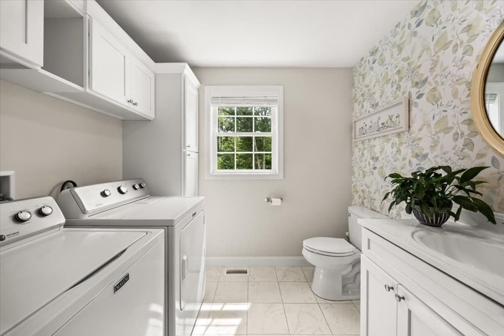 430 Thrasher St, Raynham MA 02767 photo 18