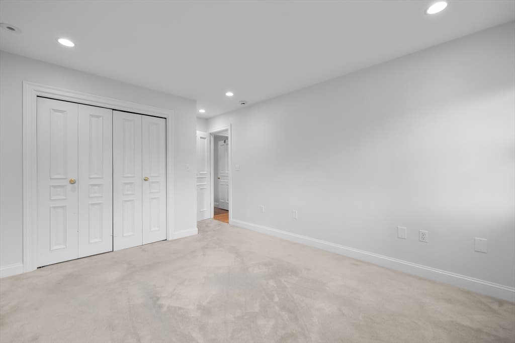 241 Ridge St, Winchester MA 01890 photo 21