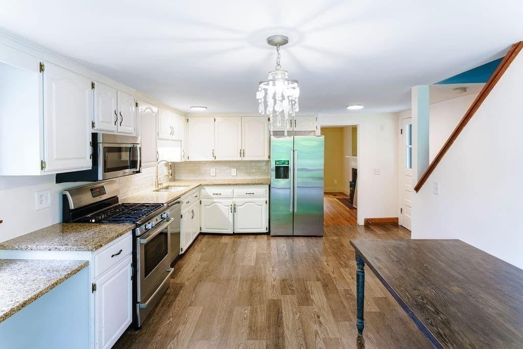 Single Family Residence at 1083 Edgell Rd, Framingham MA 01701, Framingham, photo 10 of 34