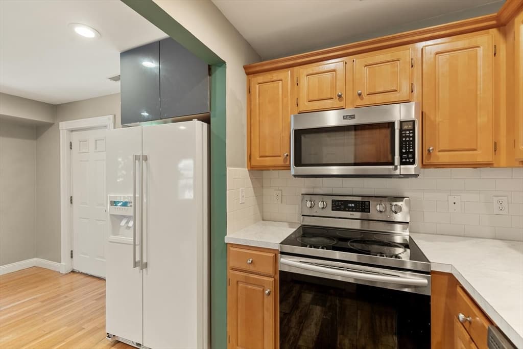 30 Tufts Ave # B, Everett MA 02149 photo 12