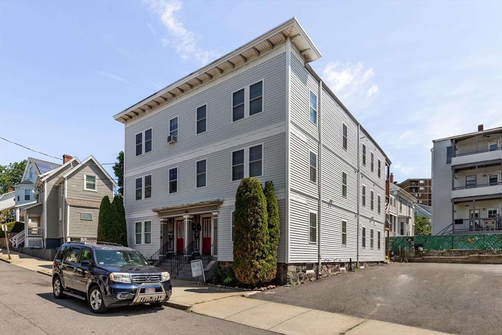 30 Tufts Ave # B, Everett MA 02149 photo 3