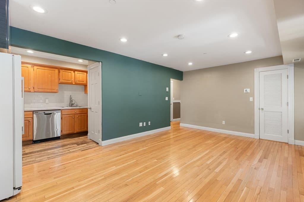 30 Tufts Ave # B, Everett MA 02149 photo 5
