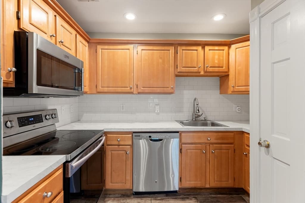 30 Tufts Ave # B, Everett MA 02149 photo 11