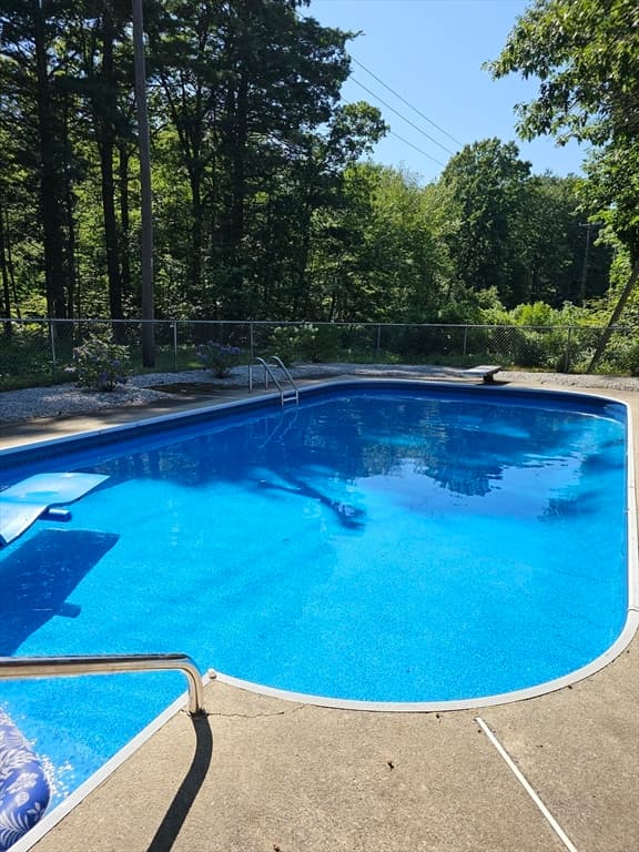 7 Meadowbrook Rd, Chelmsford MA 01863 photo 4