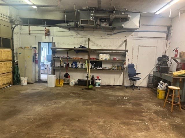 Commercial Sale at 575 State Rd, Westport MA 02790, photo 6 of 10