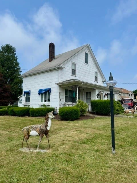 318 Alden Rd, Fairhaven MA 02719 photo 5
