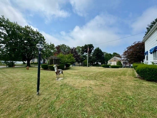 318 Alden Rd, Fairhaven MA 02719 photo 15