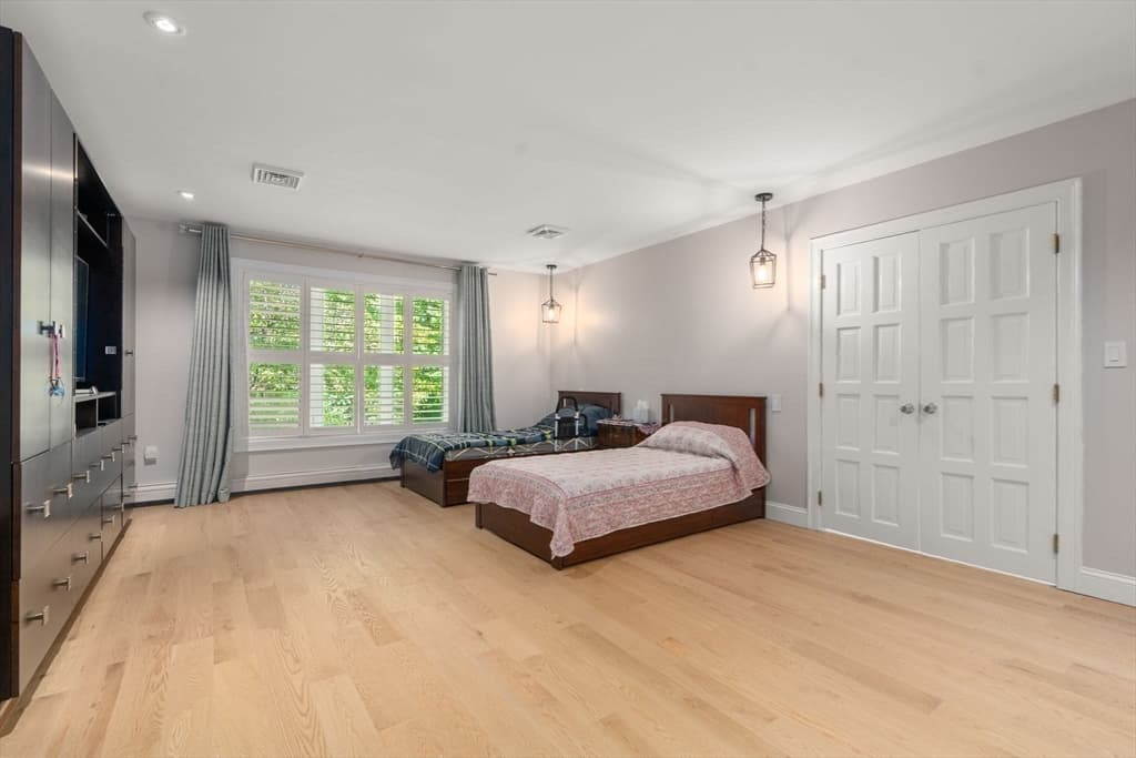 47 Dedham St, Sharon MA 02067 photo 14