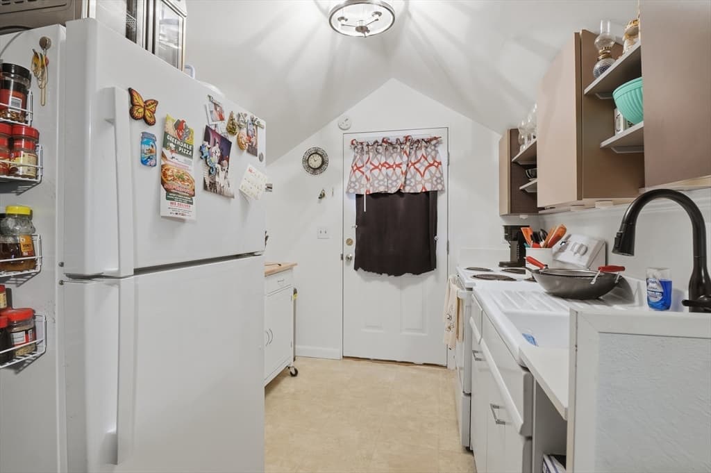 923 West Boylston Street, Worcester MA 01606 photo 12