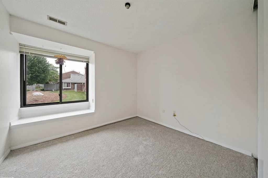 Condominium at 47 Rosewood Dr # 47, Stoughton MA 02072, Stoughton, photo 14 of 23