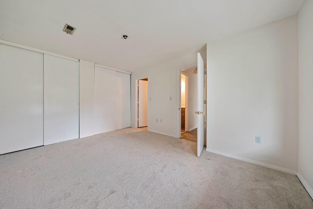 Condominium at 47 Rosewood Dr # 47, Stoughton MA 02072, Stoughton, photo 18 of 23