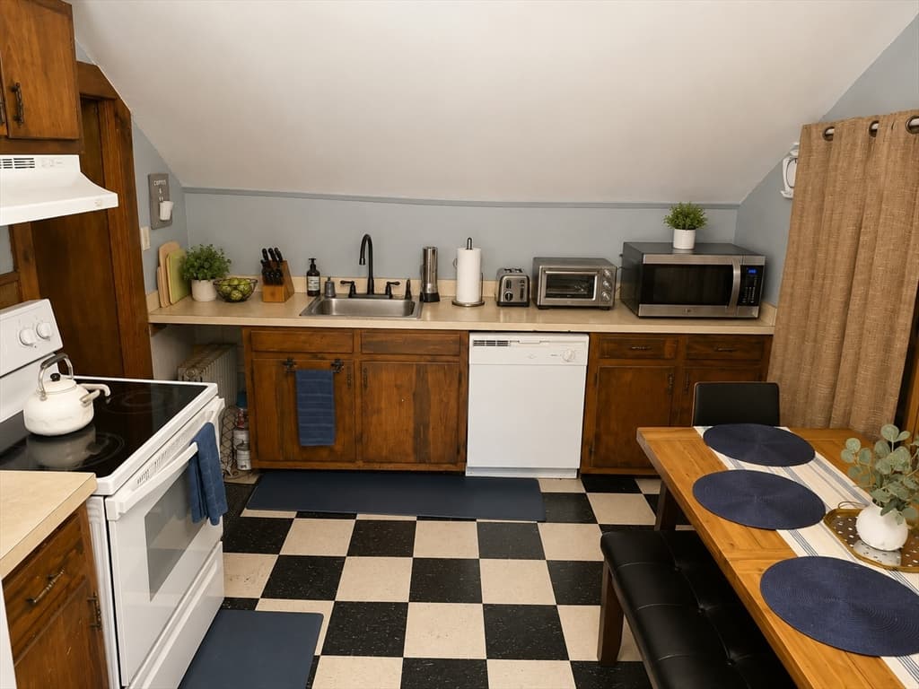 58 Stevens St, Marlborough MA 01752 photo 27