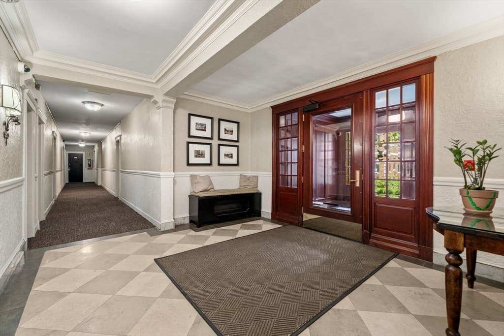 66 Queensberry St # 218, Boston MA 02215 photo 12
