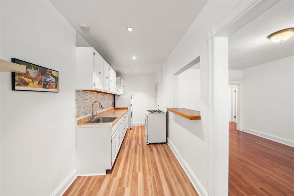 66 Queensberry St # 218, Boston MA 02215 photo 11