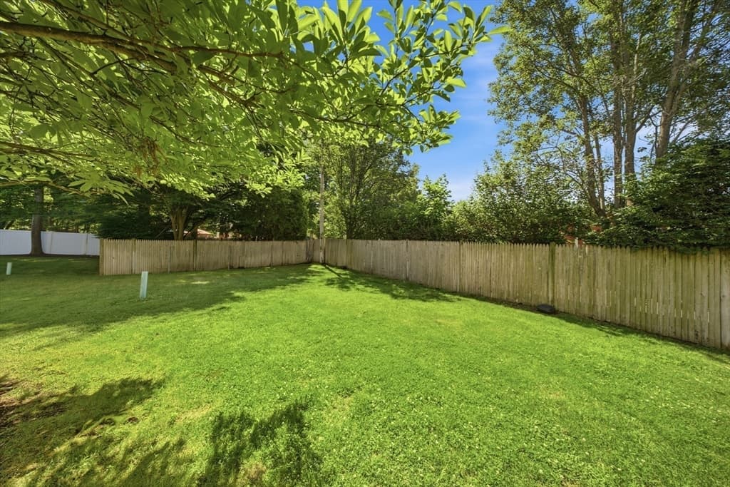 140 Commonwealth Ave # 7, North Attleboro MA 02760 photo 39