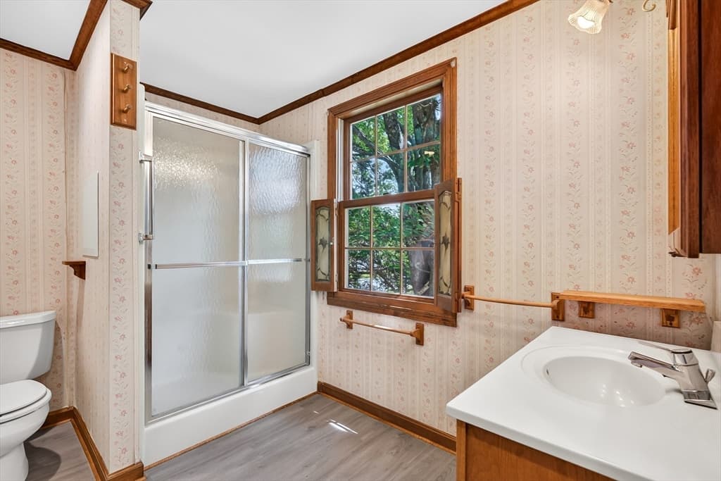 Single Family Residence at 121 Poplar St, Greenfield MA 01301, Greenfield, photo 22 of 42