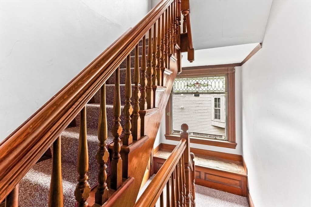 Single Family Residence at 330 Lincoln Ave, Fall River MA 02720, Fall River, photo 35 of 42