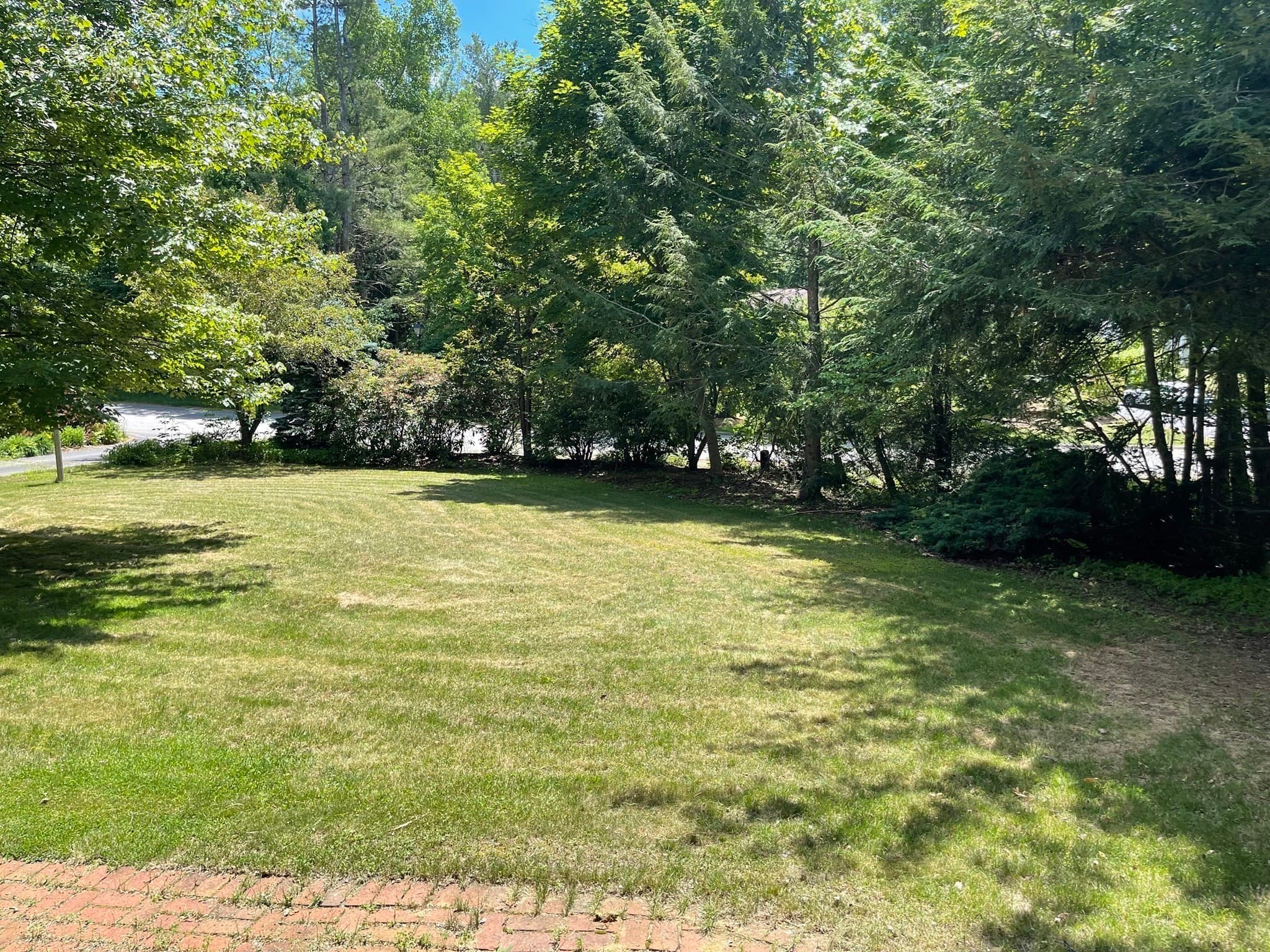 Single Family Residence at 10 Crowningshield Drive, Paxton MA 01612, Paxton, photo 30 of 33