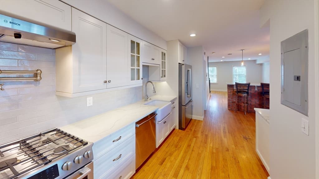 214-216 W 7th St # 2L, Boston MA 02127 photo 7