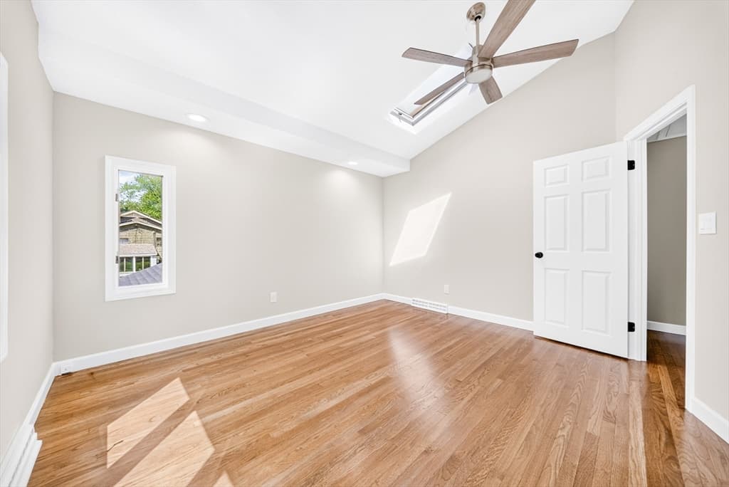 14 Clarence Street, Billerica MA 01821 photo 17