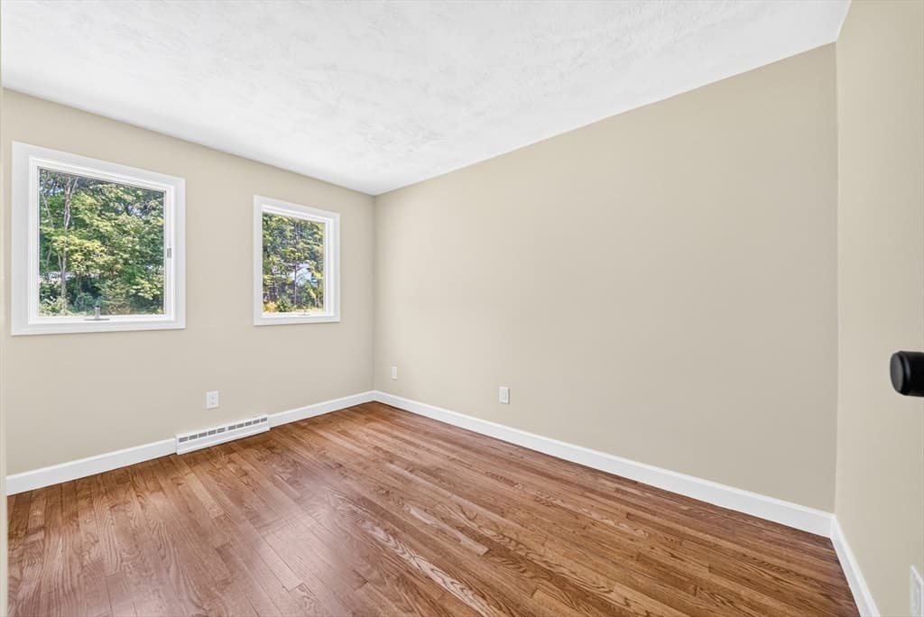 14 Clarence Street, Billerica MA 01821 photo 21