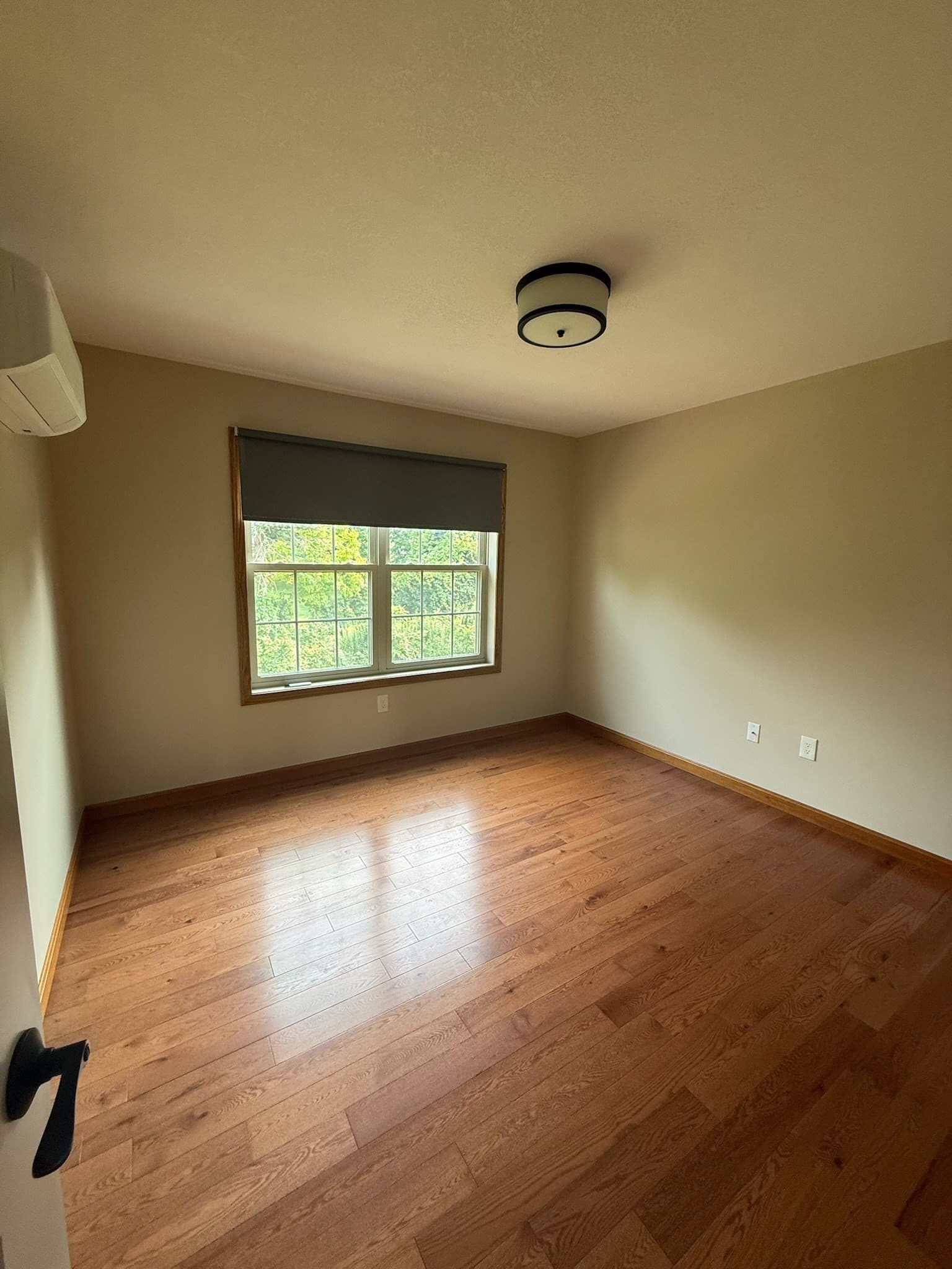 Duplex at 12 Ward Avenue, Easthampton MA 01207, photo 15 of 30
