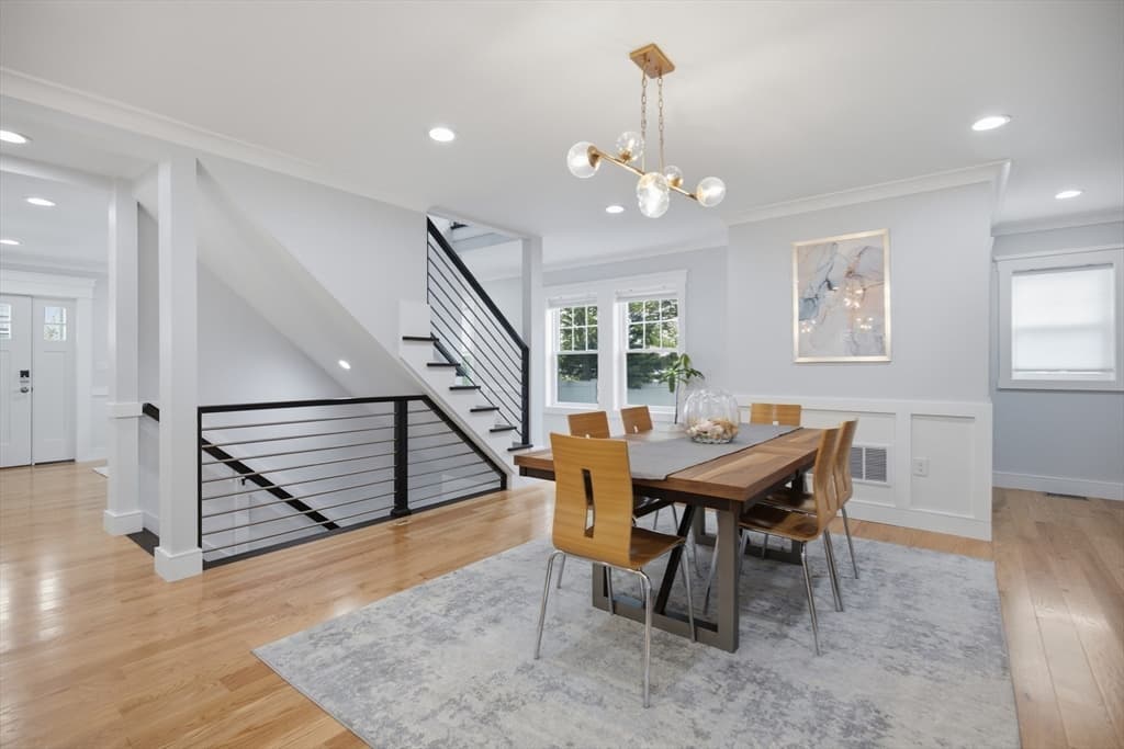 19 Manhattan Ter, Newton MA 02465 photo 12