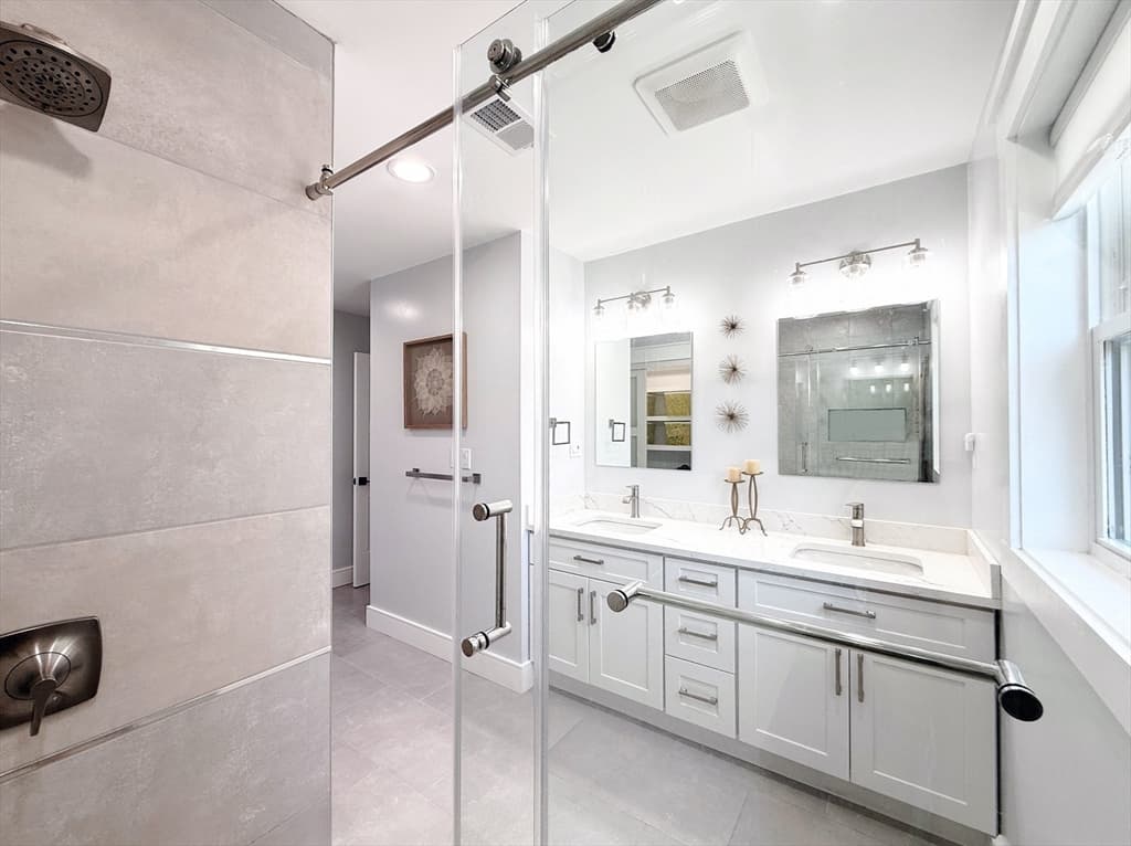 19 Manhattan Ter, Newton MA 02465 photo 30