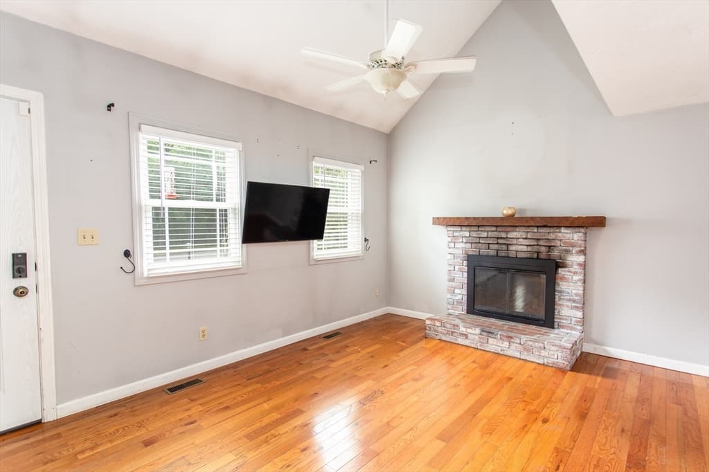 64 Dorothy Dr, Plymouth MA 02360 photo 15