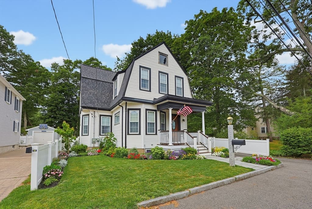 15 Mills Street, Dedham MA 02026