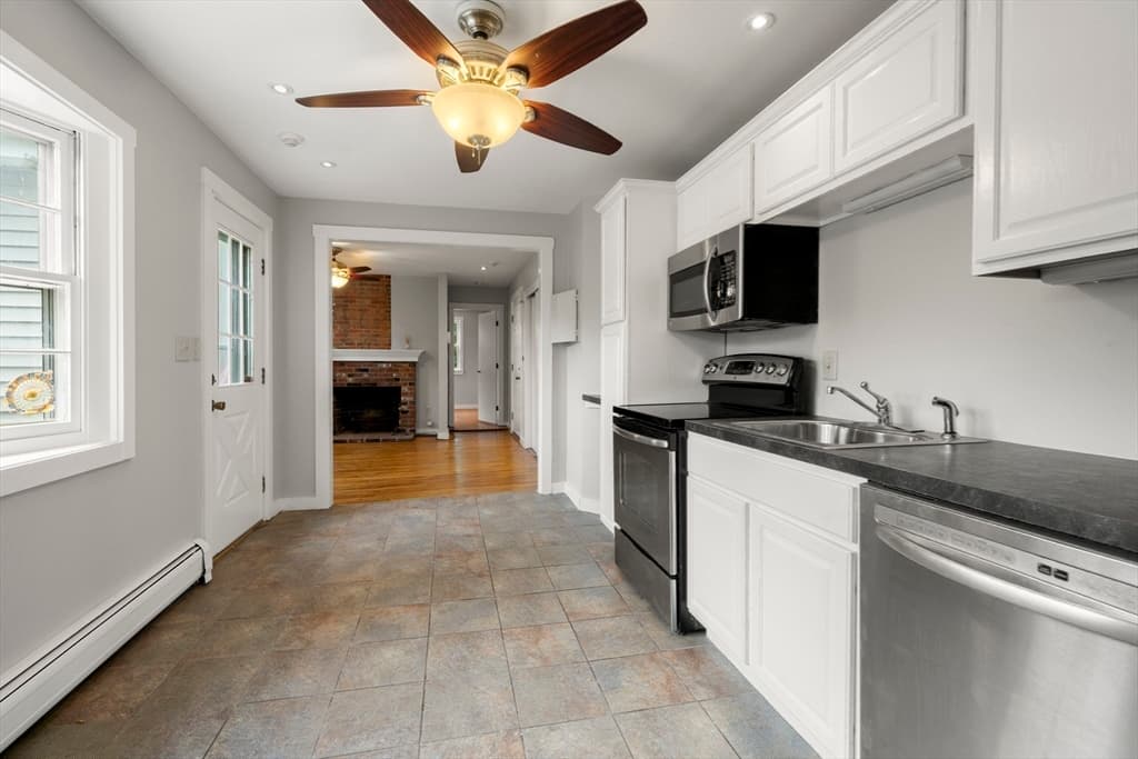 6 Ropewalk Court # 8, Plymouth MA 02360 photo 6