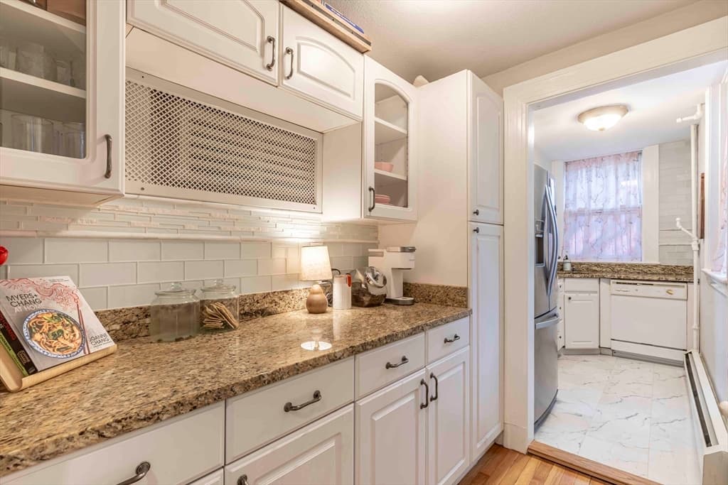 405 Commonwealth Ave # 2, Boston MA 02215 photo 8