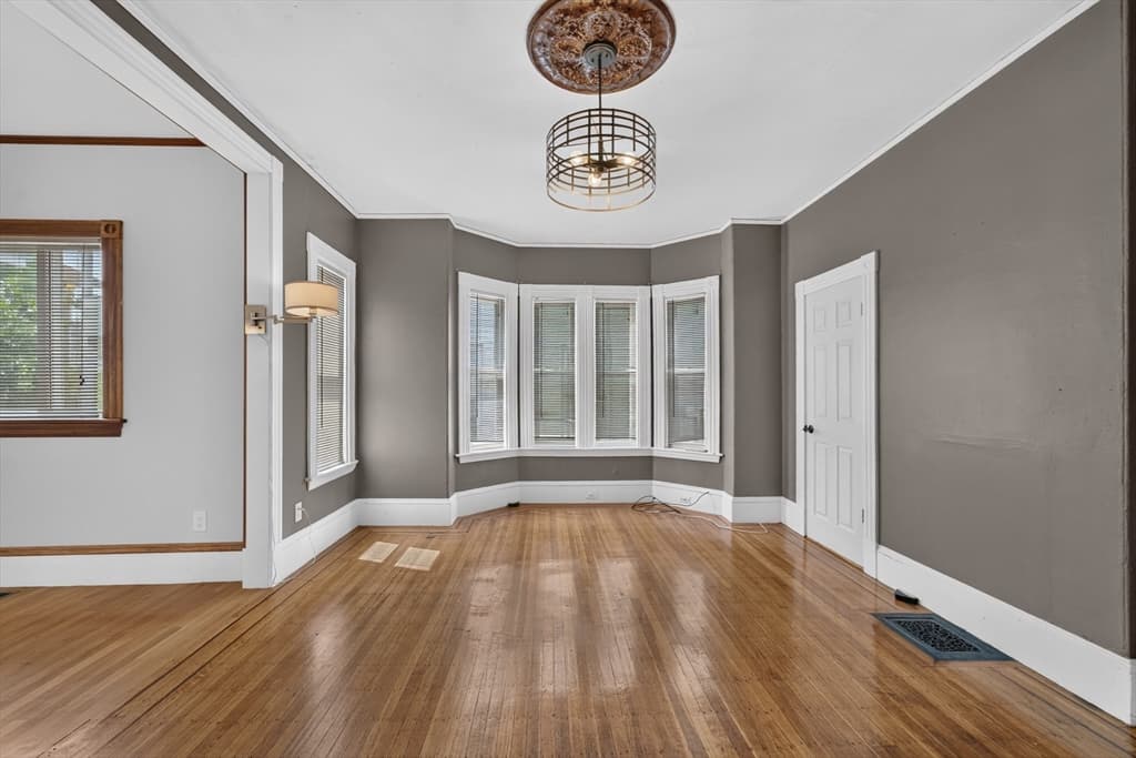 9 Dartmouth St, Somerville MA 02145 photo 13
