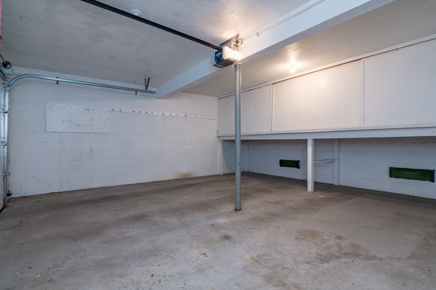 Condominium at 177 Porter Lake Dr # 177, Springfield MA 01106, Springfield, photo 27 of 35