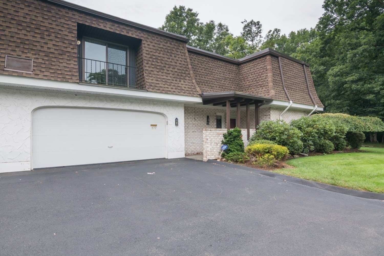 Condominium at 177 Porter Lake Dr # 177, Springfield MA 01106, Springfield, photo 2 of 35
