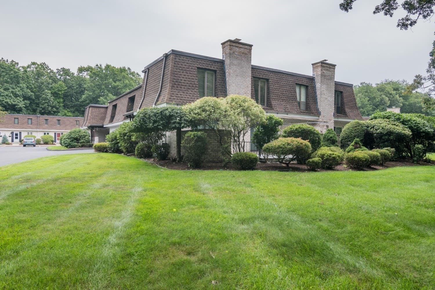 Condominium at 177 Porter Lake Dr # 177, Springfield MA 01106, Springfield, photo 31 of 35