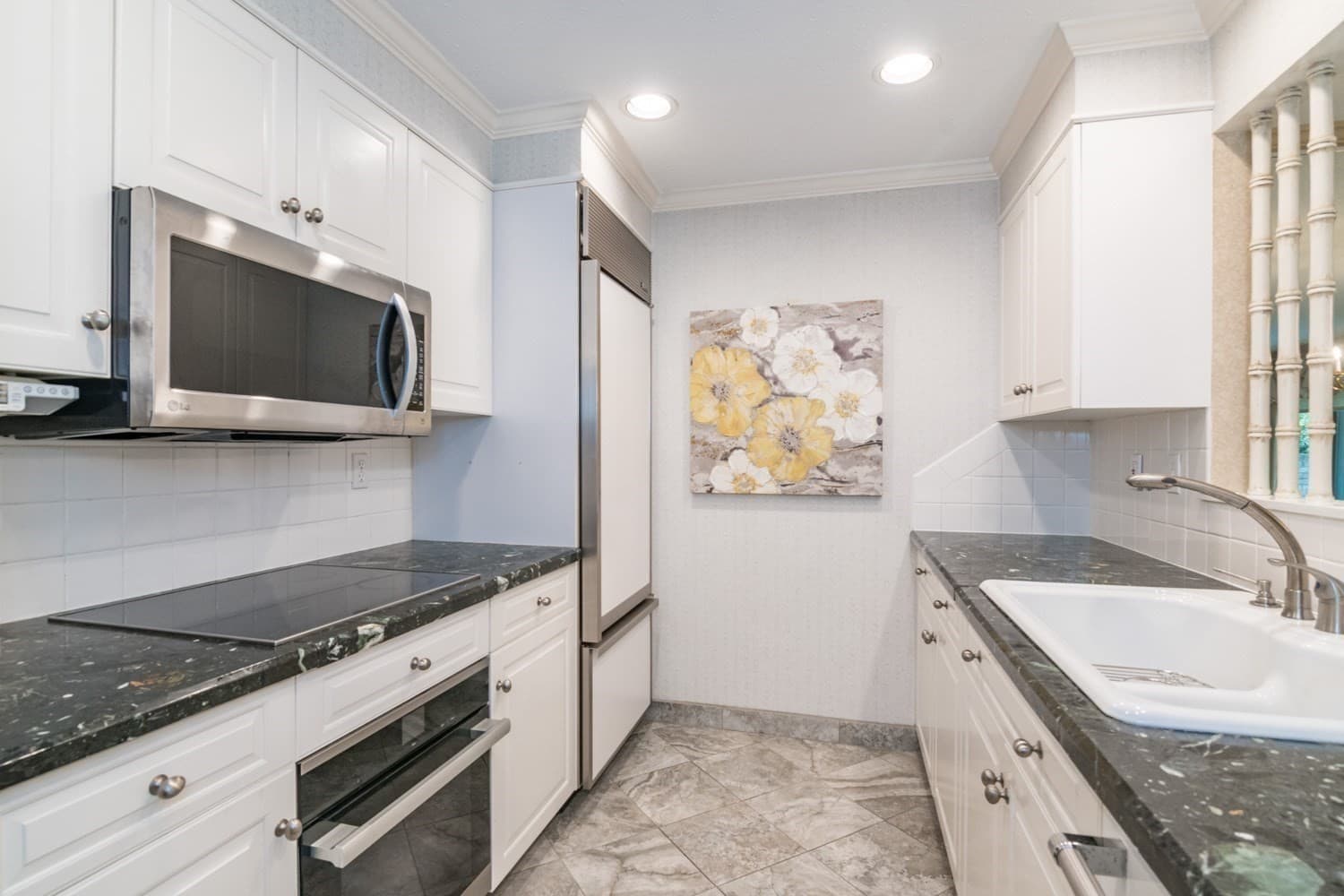 Condominium at 177 Porter Lake Dr # 177, Springfield MA 01106, Springfield, photo 8 of 35