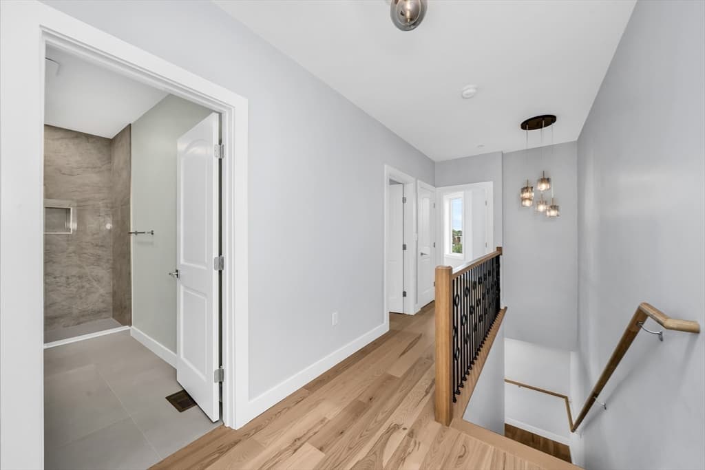 181 Maverick PH, Boston MA 02128 photo 9