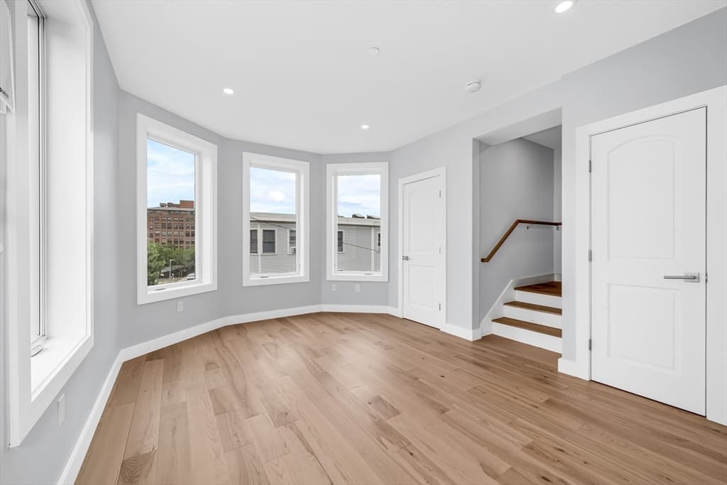 181 Maverick PH, Boston MA 02128 photo 18