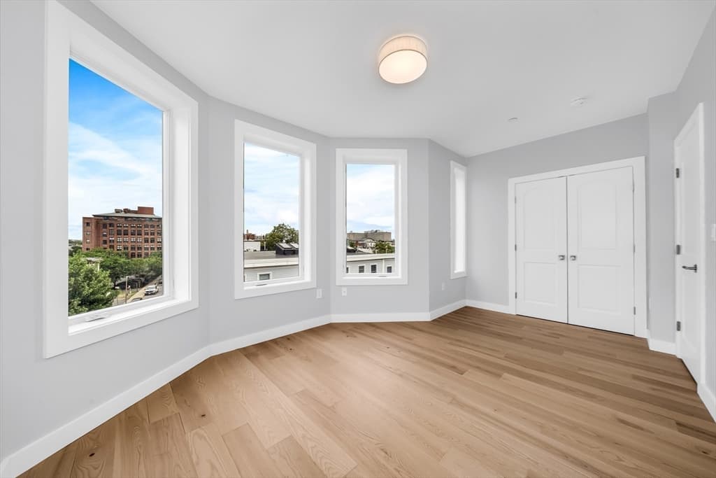 181 Maverick PH, Boston MA 02128 photo 15