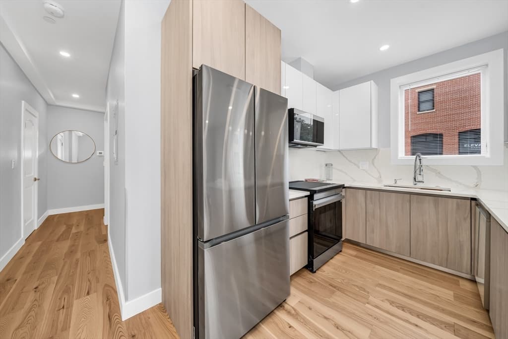 181 Maverick Street # 1, Boston MA 02128 photo 3
