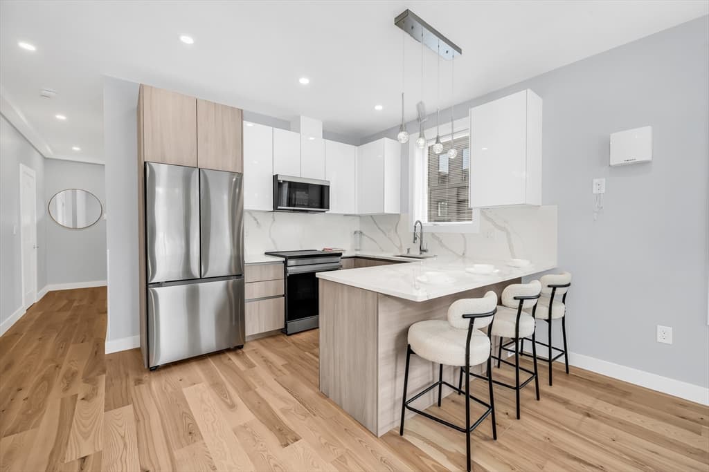 181 Maverick Street # 1, Boston MA 02128