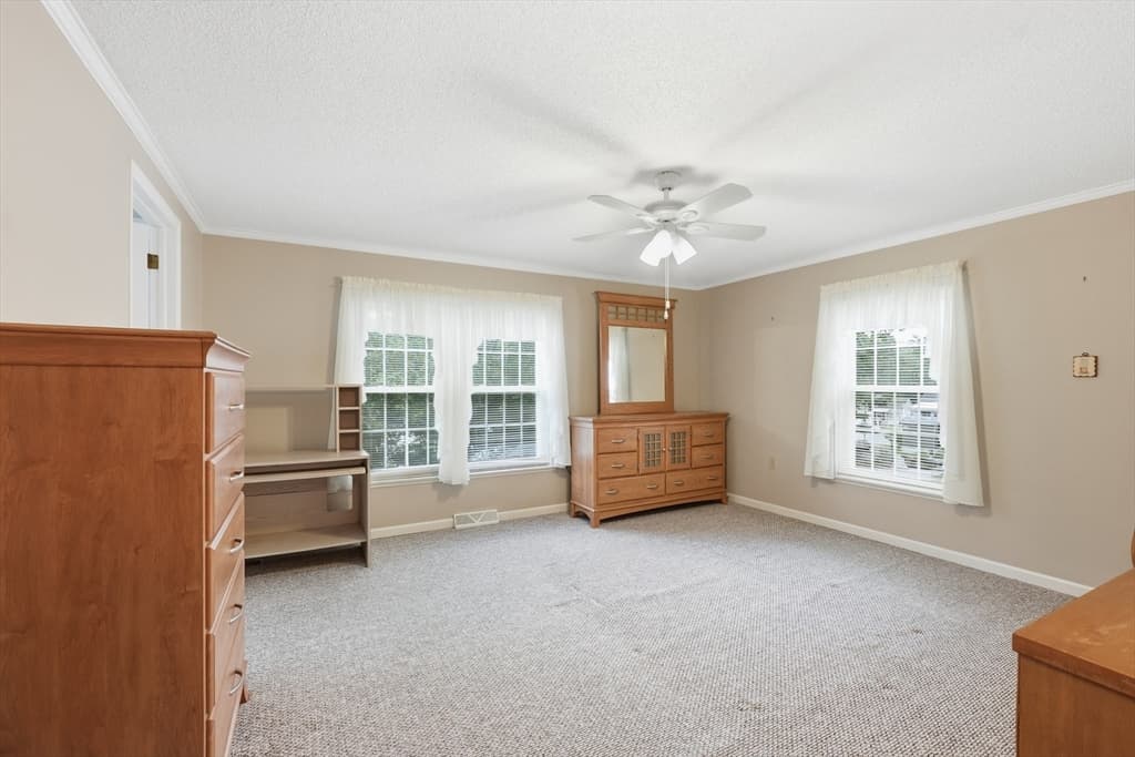 47 Washington St # 44, Auburn MA 01501 photo 15