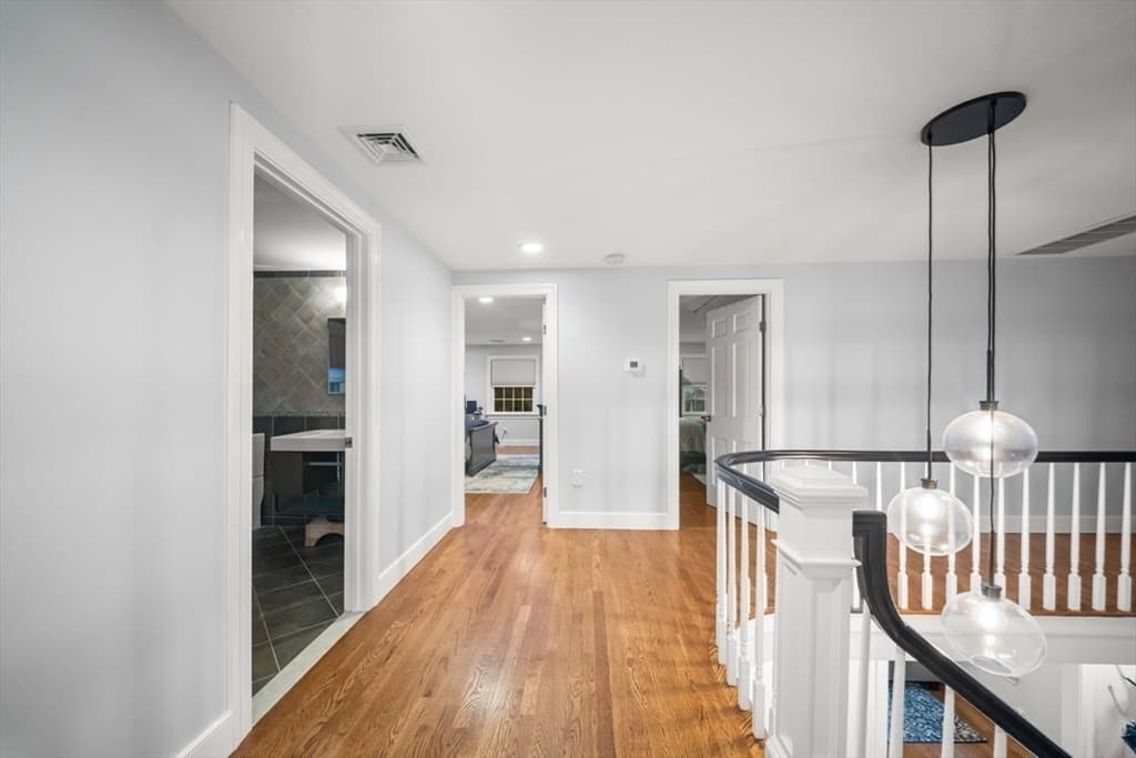 10 Juniper Hill Road, Waltham MA 02452 photo 16