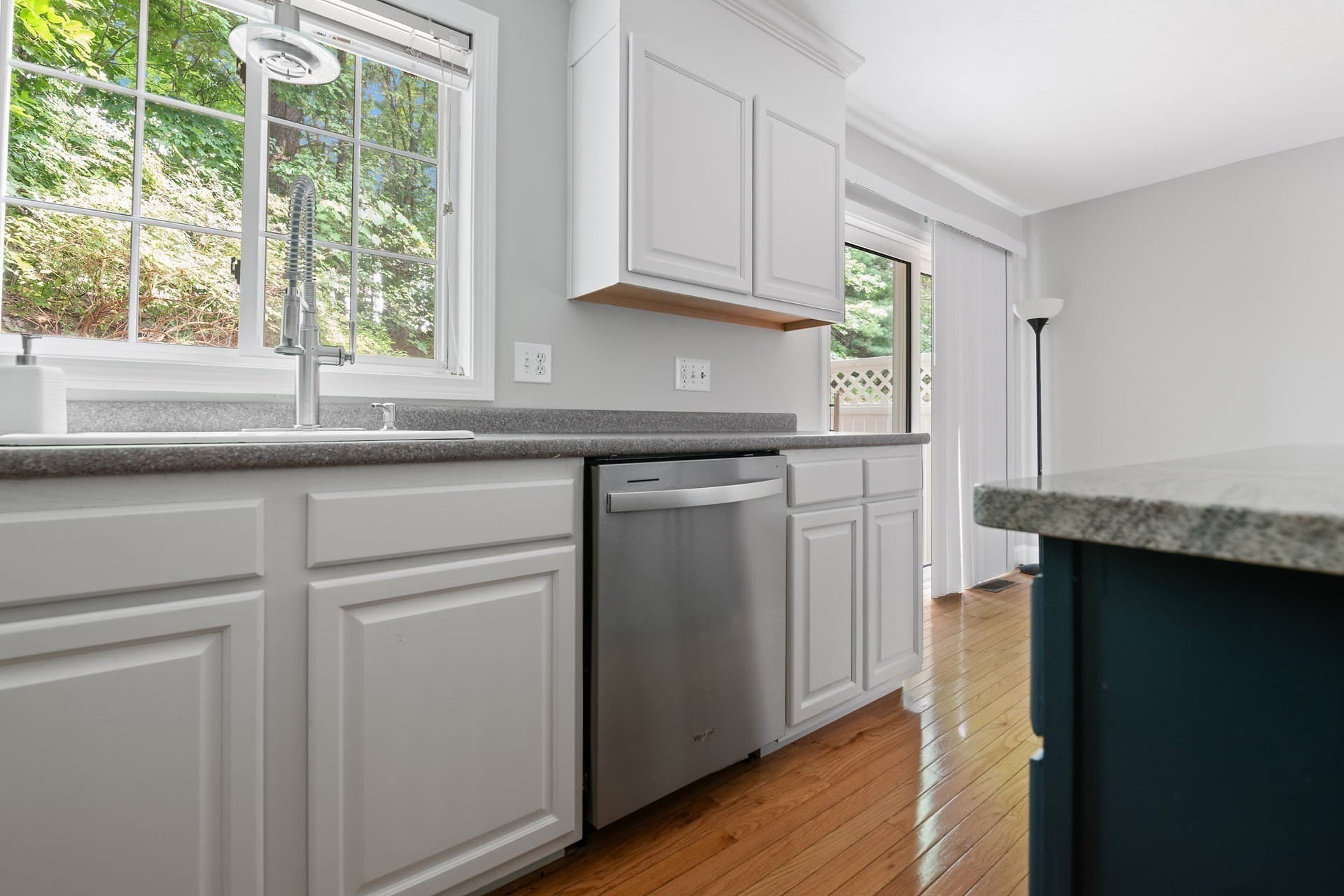 Condominium at 36 Georgetown Drive, Nashua NH 03062, Nashua, photo 10 of 36