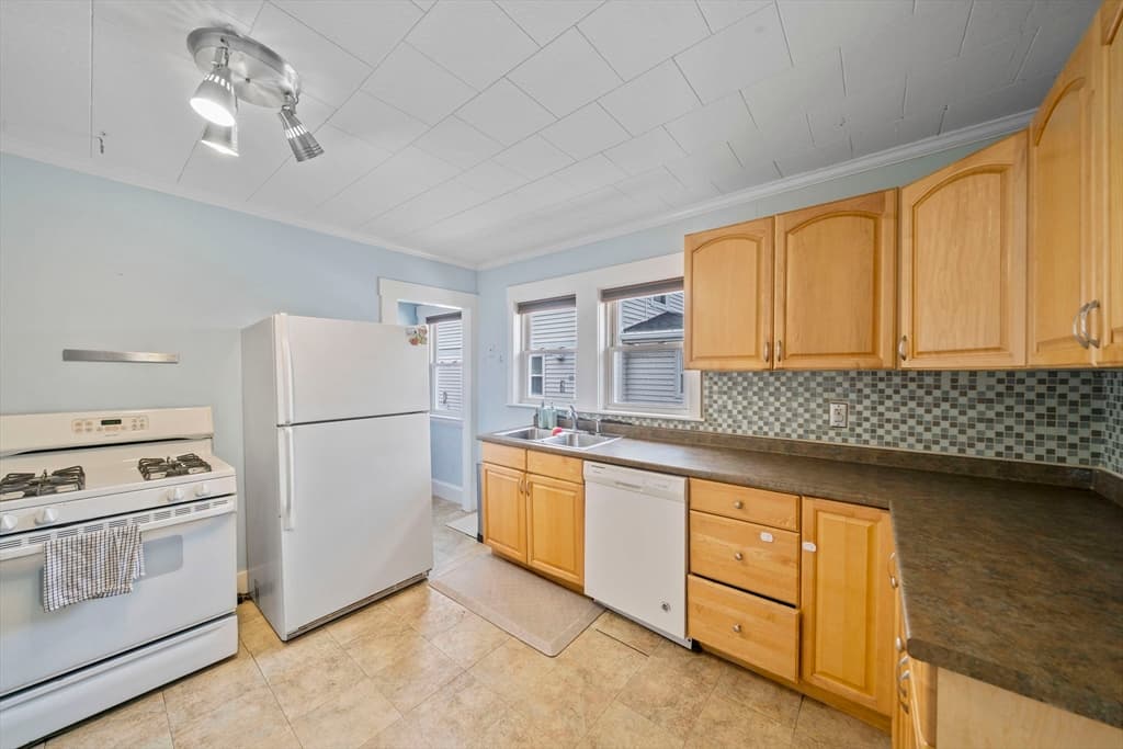 84 Alstead Street, Quincy MA 02171 photo 12