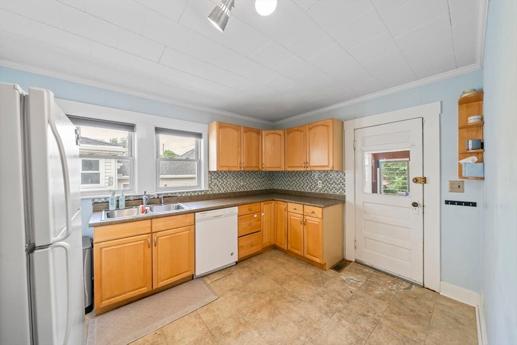 84 Alstead Street, Quincy MA 02171 photo 11